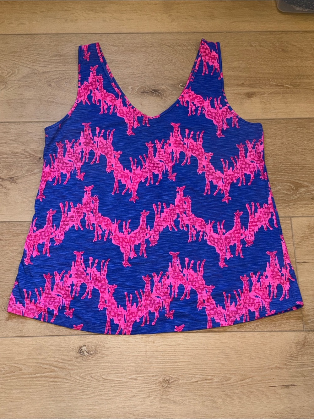 Lilly Pulitzer Gigi Vneck Giraffe Tank Pink & Blue